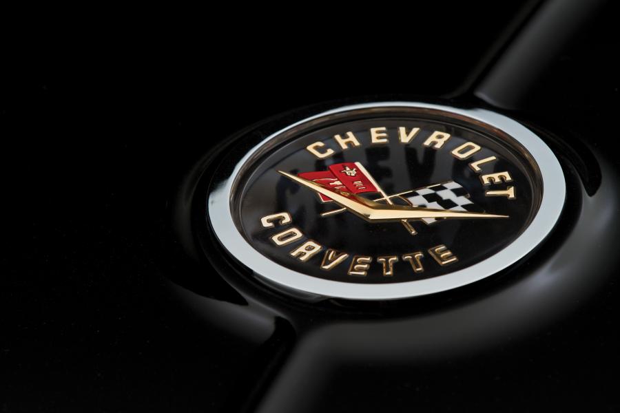  Chevrolet Corvette Classic Reflection Roadster 2001 года  (фото 16 из 20)